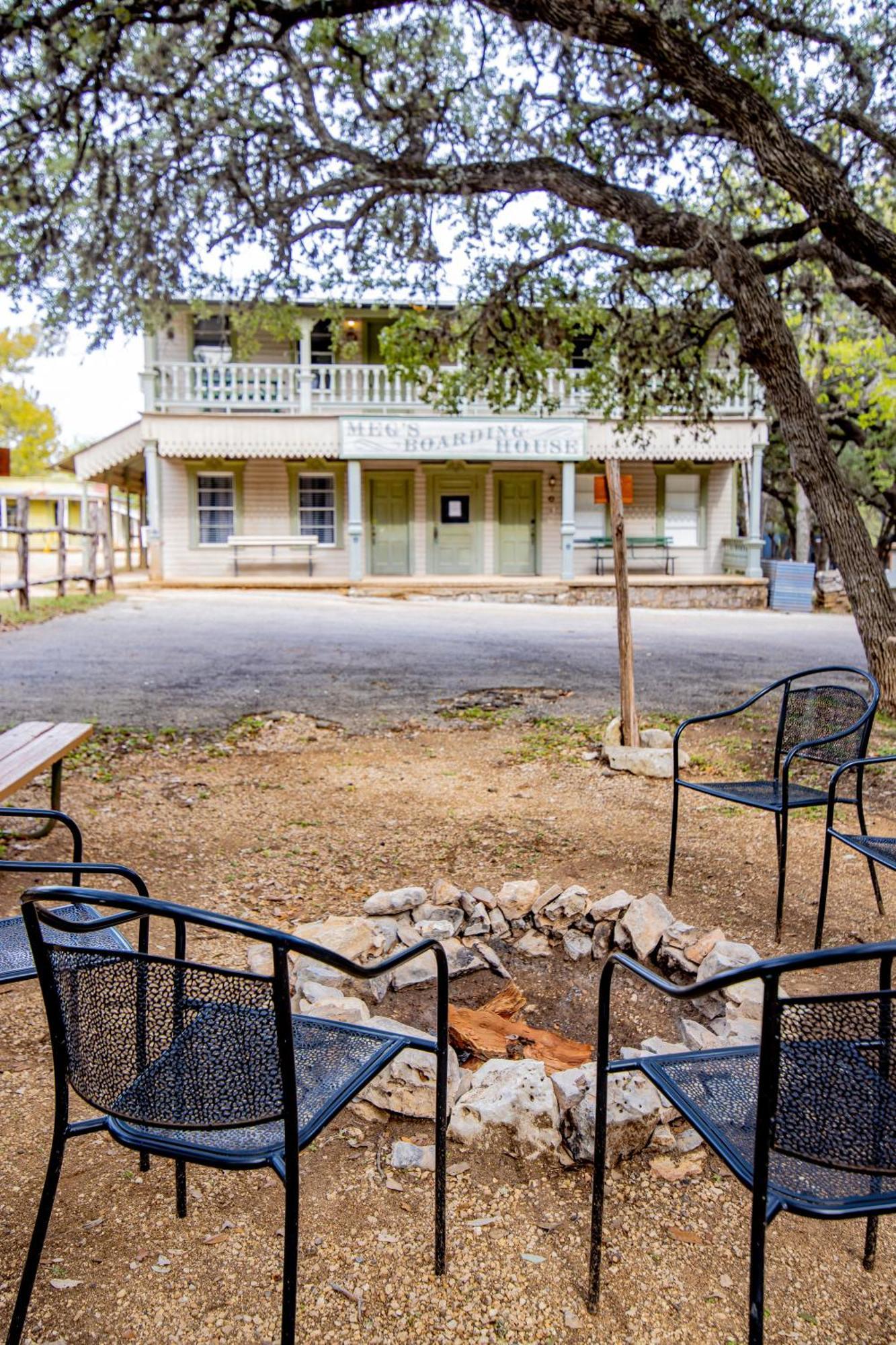 Hotel 7A Ranch Wimberley Exterior foto