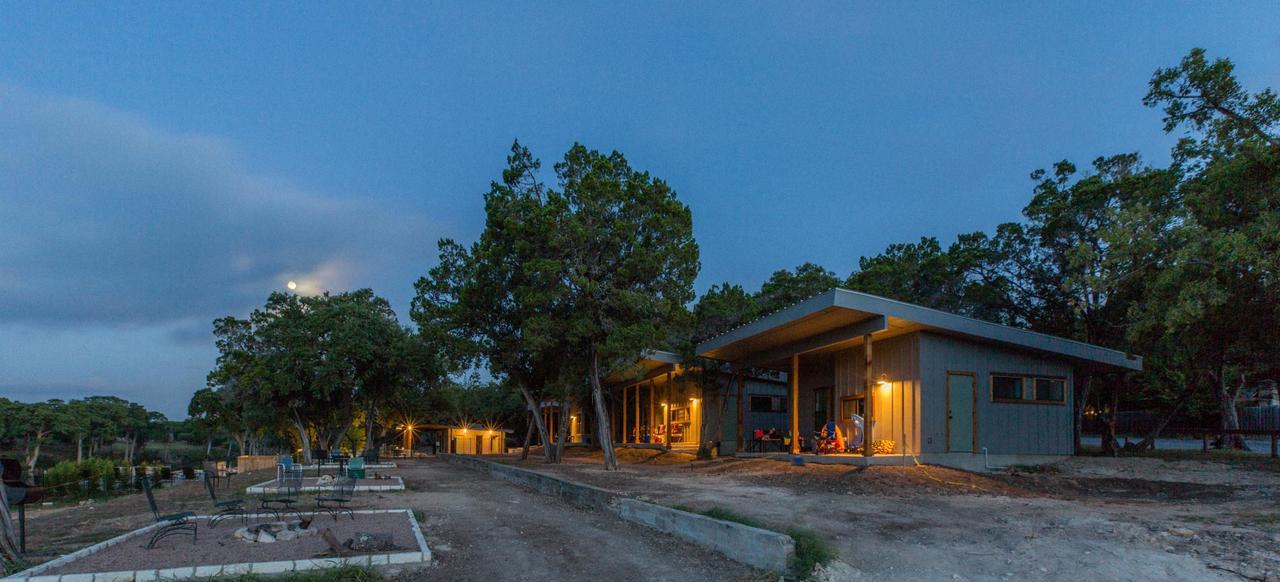 Hotel 7A Ranch Wimberley Exterior foto