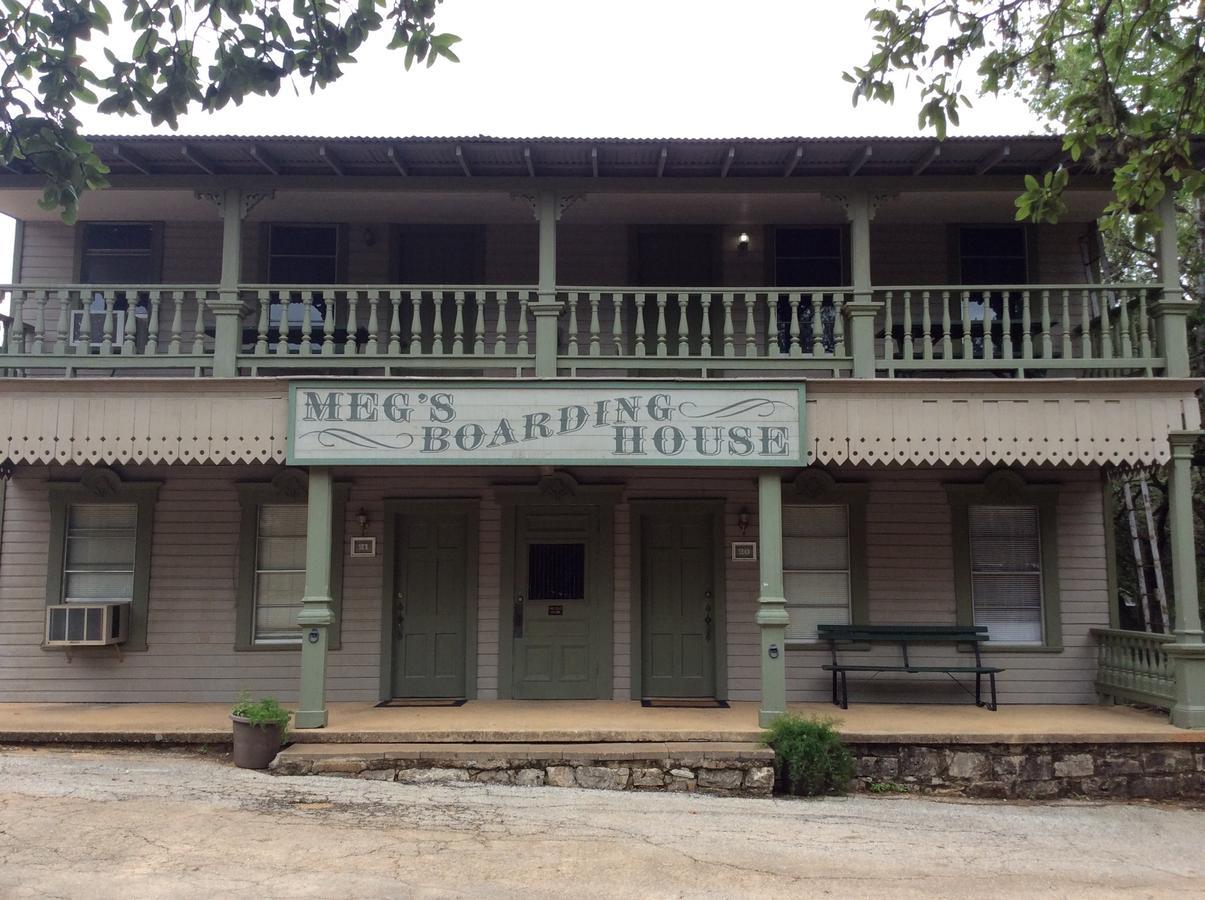 Hotel 7A Ranch Wimberley Exterior foto